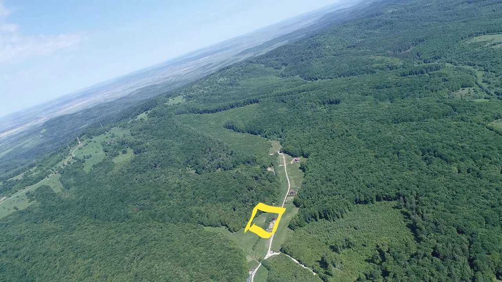 Complex turistic lângă Brașov / case de vacanță