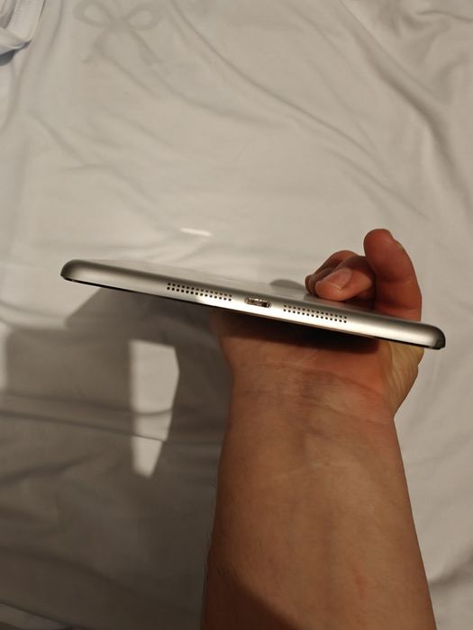 iPad Mini 2 128GB stare excelenta