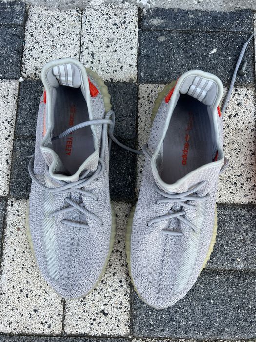 Adidas Yeezy aproape noi mar 48