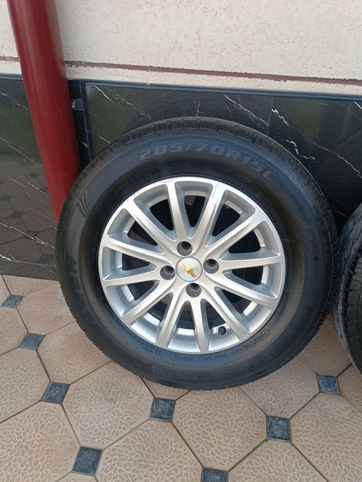 Cobalt Diska Balon 205 70 R15 holati yaxshi ayibi yoq