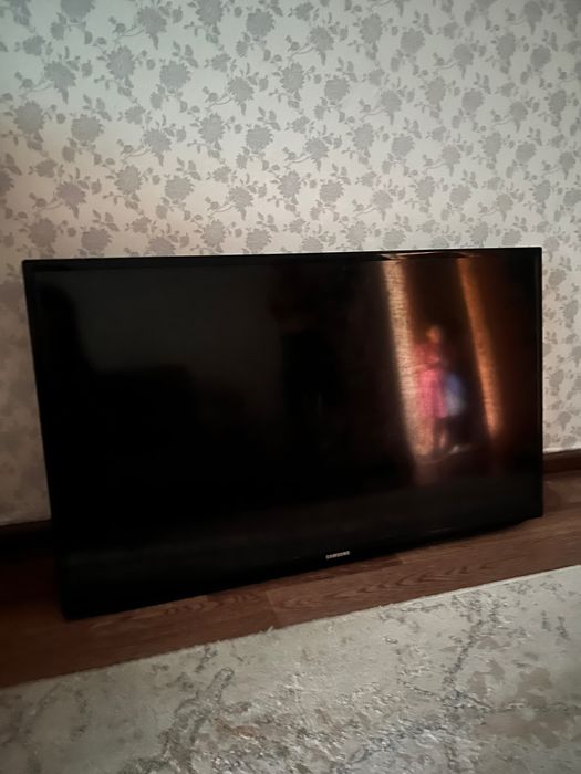 Продам телевизор