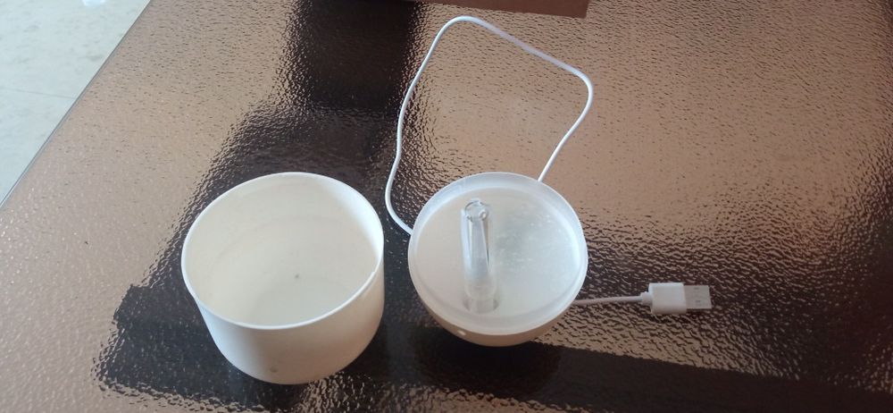 УНВЕСАЛЕН ароматизатор/овлажнител за дома