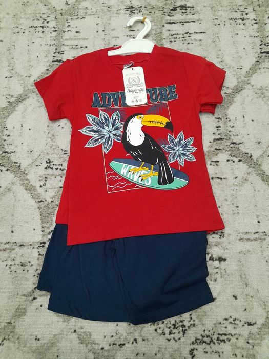 Новые футболки с шортами