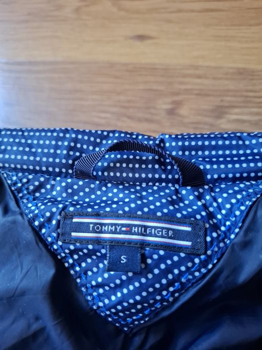 Tommy Hilfiger дамско яке S размер.