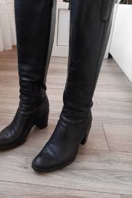 Ботуши от естествена кожа, номер 36 в перфектно състояние