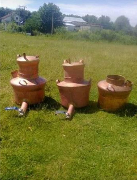 Vând cazan de făcut tuica din cupru alimentar de 86 litri din cupru al