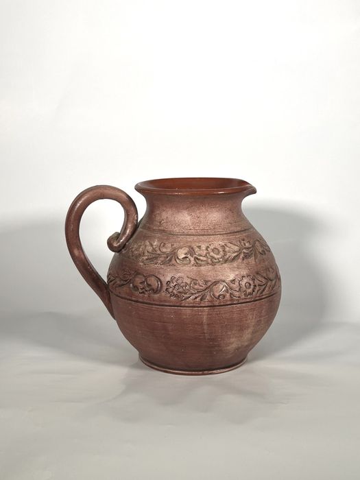 Антична стомна