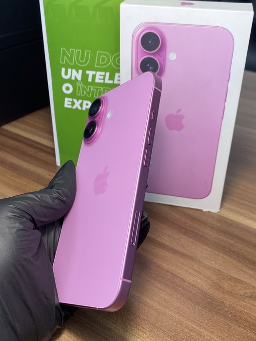 iPhone 16 • 128 GB • Pink