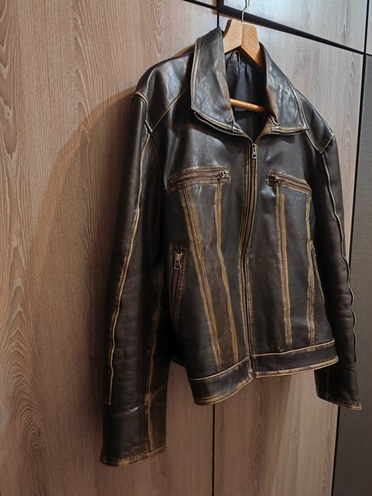 продавам мъжко кожено яке