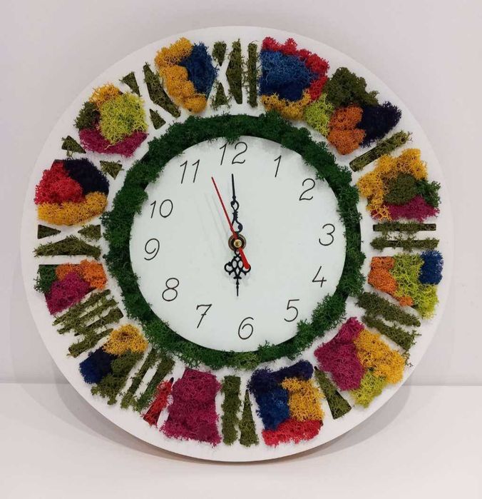 Изработка на картини / подаръчета за повод  от скандинавски мъх