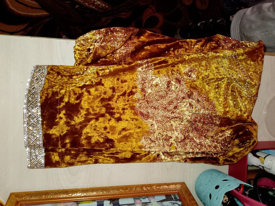 Yangi kuylan lozimi bilan