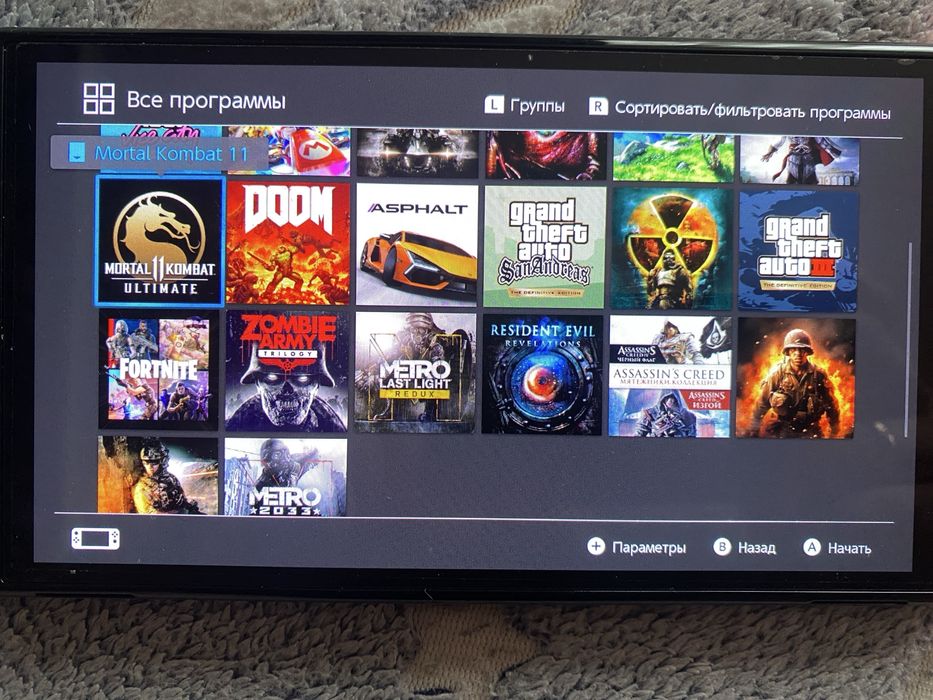 Продам Nintendo Switch OLED