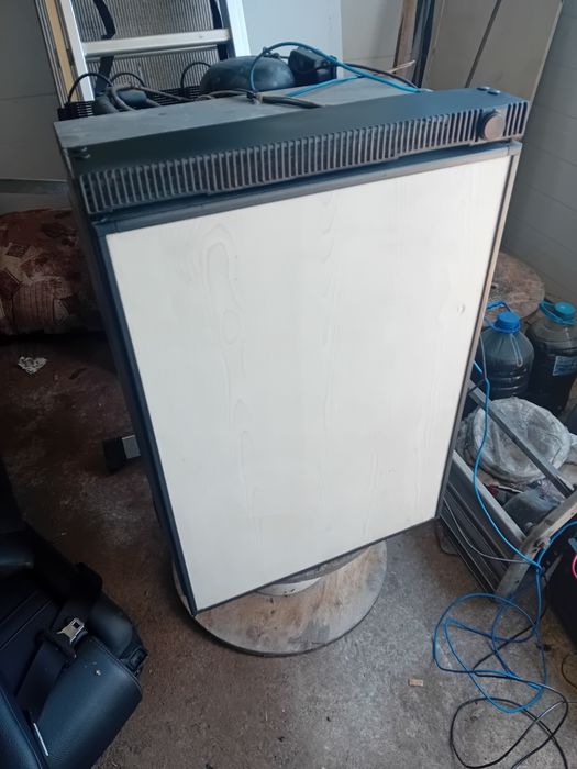 Хладилник на 12v