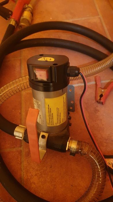 Pompa combustibil 12 v