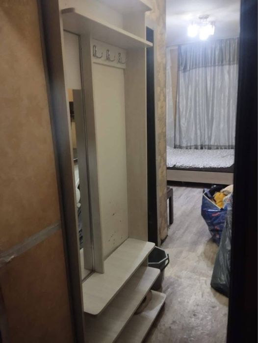 КВАРТИРА, СПУТНИК-4  1/1/4 Общежите бывшее