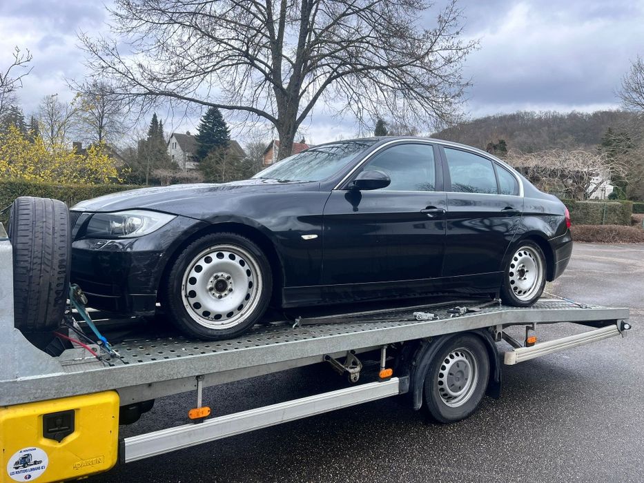 Bmw 330 xd e90 ușor avariat import Franța