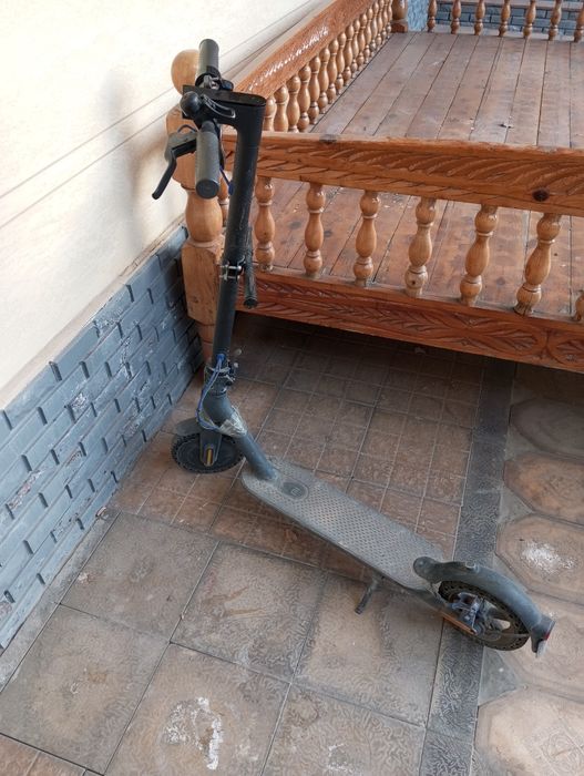 Электросамокат MI 3