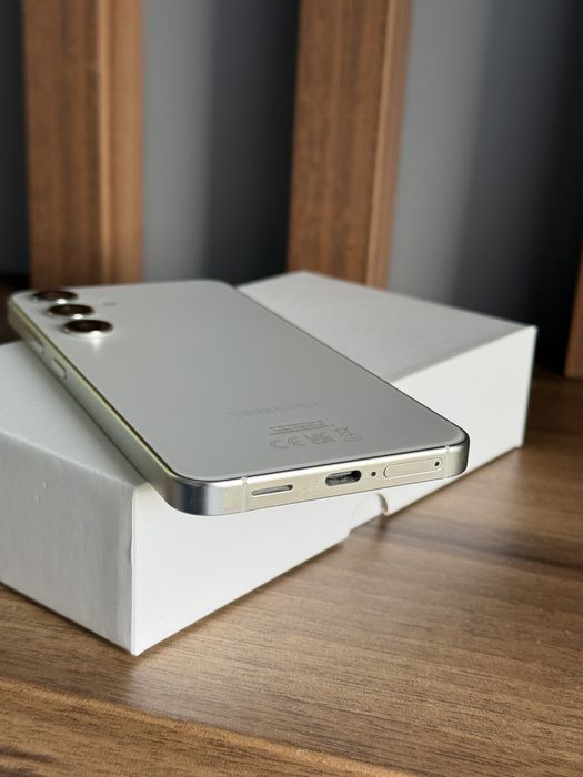 Samsung Galaxy S24 256GB - Ca Nou