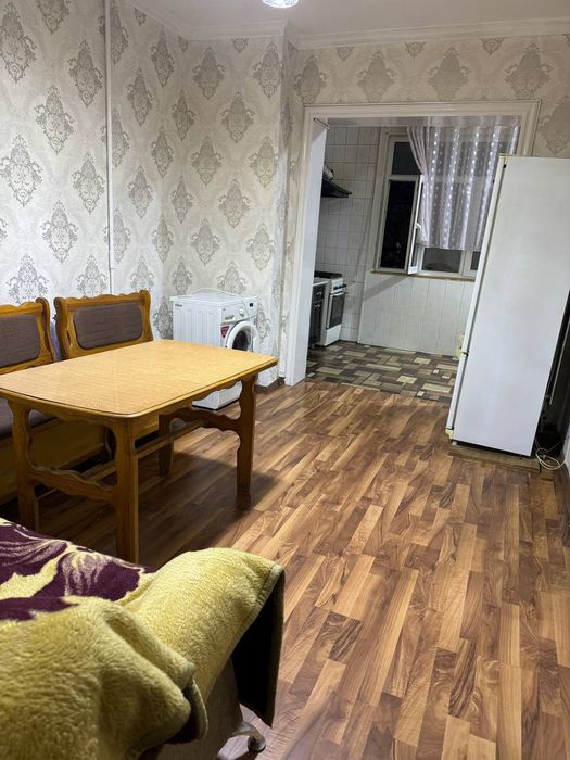 Юнусабад -10 3х комнатная кв.ра семейным.