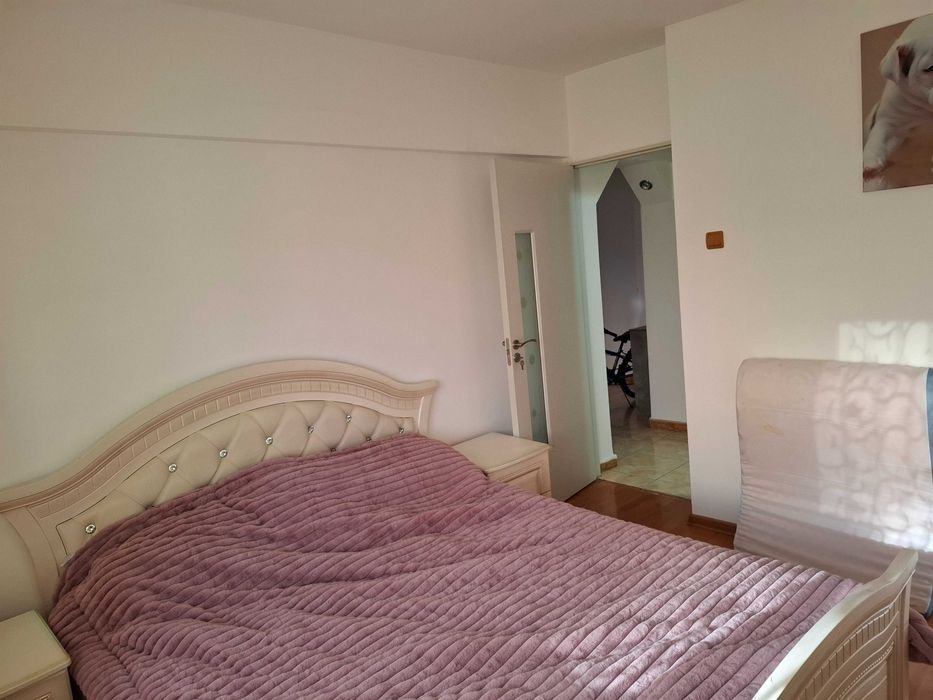 Vand apartament 2 camere