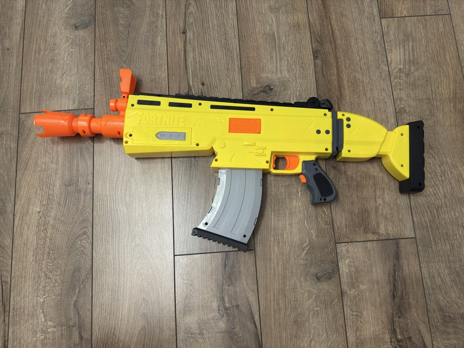 Pusca Nerf Fortnite AR-L (SCAR) Motorizata