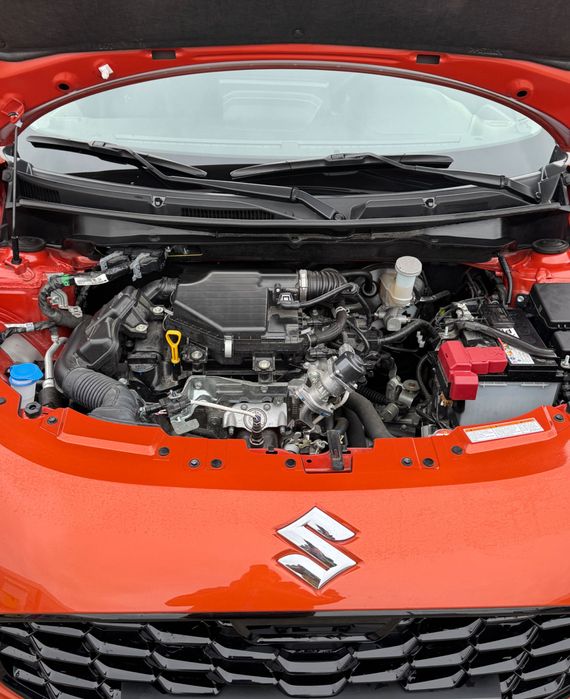 Suzuki Swift 1.2i Cool Hybrid, 2WD, 7500km, Ca Nou, 2 seturi anvelope