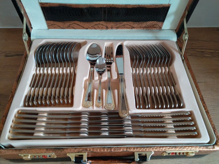 Луксозен комплект прибори за хранене ZILLINGER .