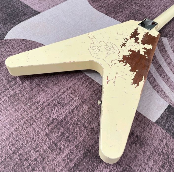 электрогитара срочно