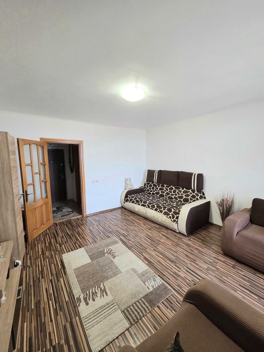 Garsoniera Spatioasa, Mobilata/Utilata, Zona Far