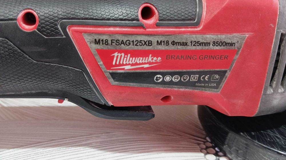 Акумулаторен ъглошлайф Милуоки M 18B5/Milwaukee/