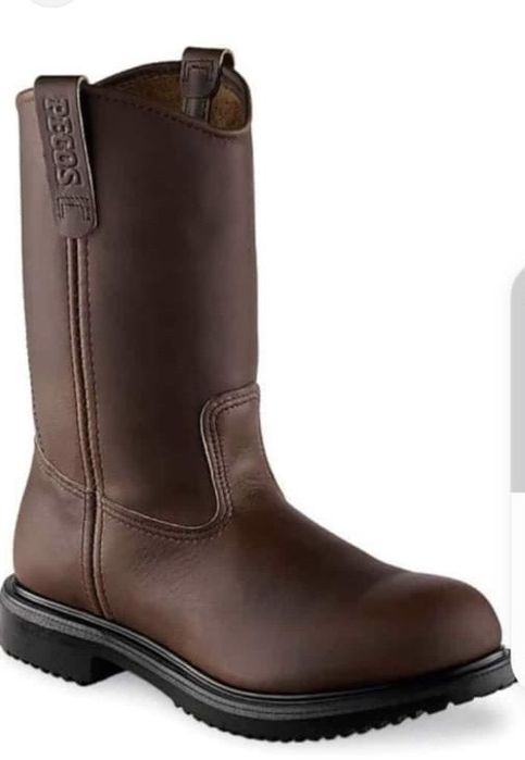 Продам спец обувь RedWing