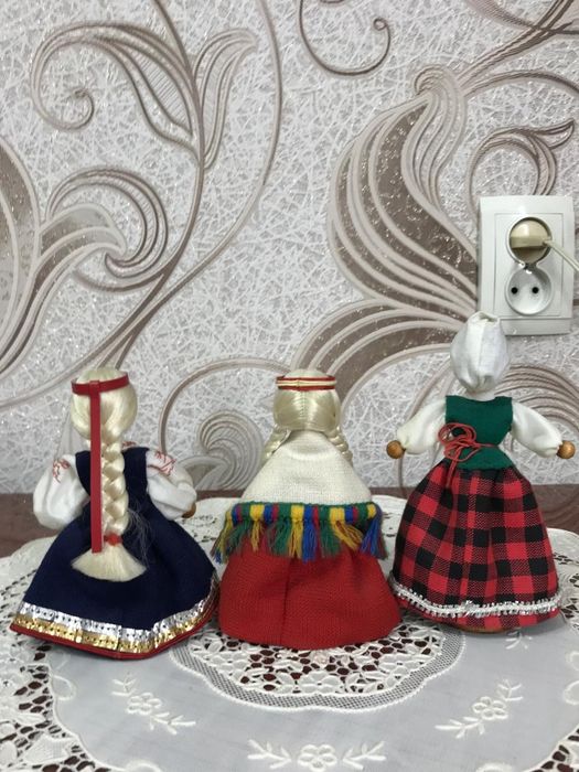 Продам куколок сувенирных