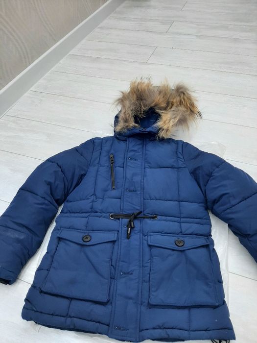 Продам детские куртку пуховик Canada coose