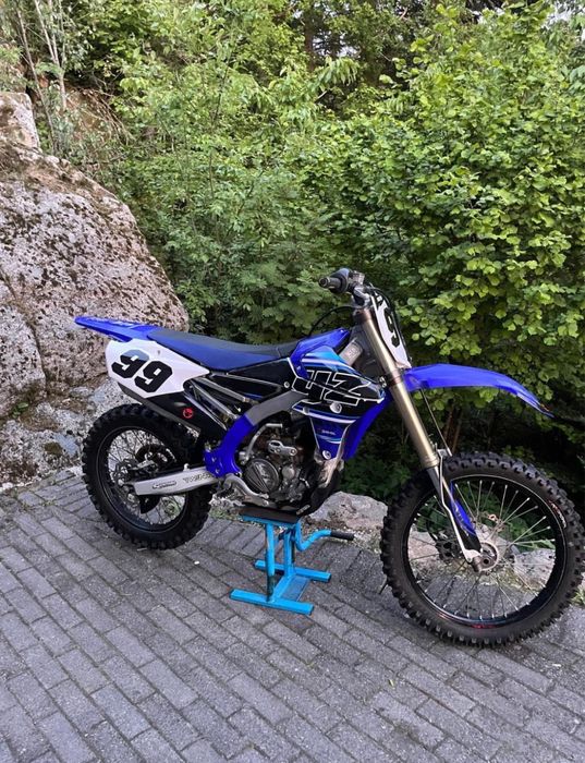 Vând Yamaha YZ250F