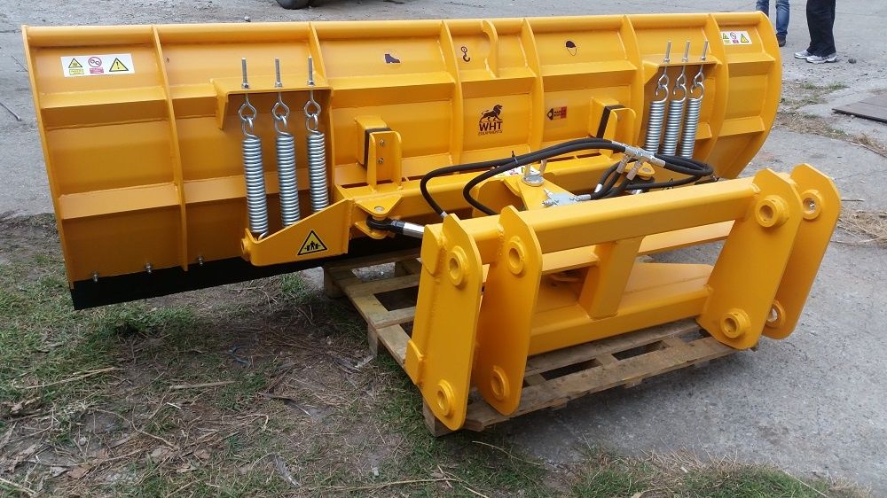 Lama de zapada buldoexcavatoare