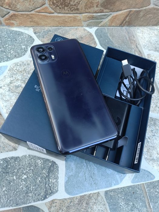 Vand telefon Motorola Edge 20 Lite