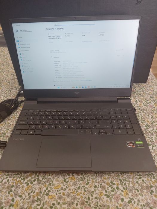 Геймърски лаптоп HP Victus 15.6 512GB 16GB