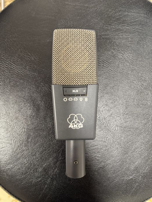Микрофон AKG c 414