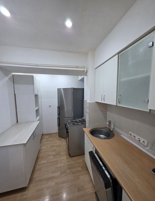 Inchiriez apartament Ultracentral (Centrul Nou - Satu Mare)