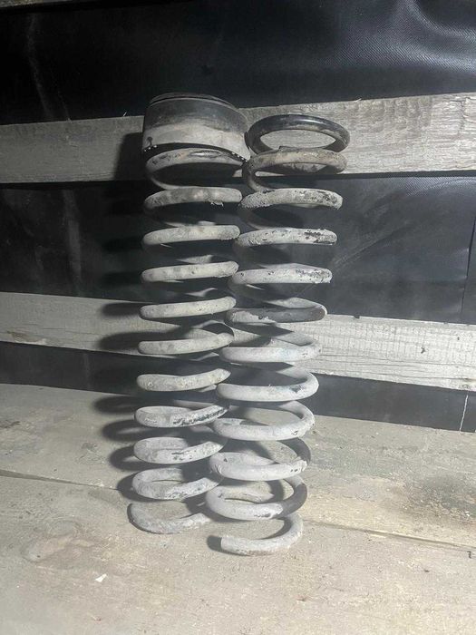 W124 Пружины перед