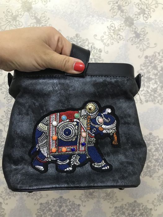 Женские сумки за 7500