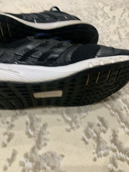 Кроссовки adidas