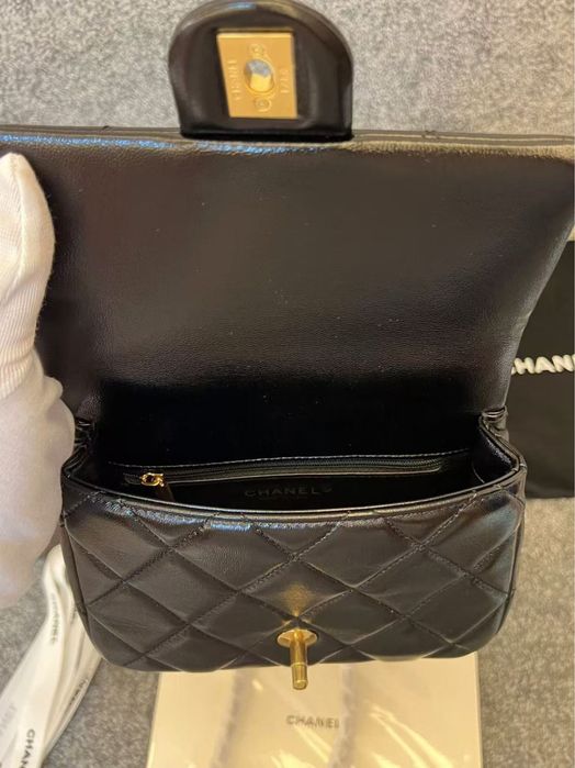 Geanta neagra  piele