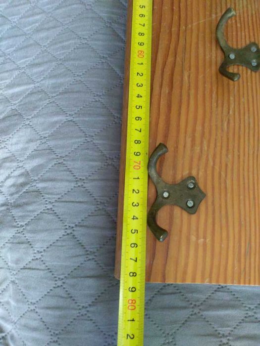 Закачалка за дрехи -