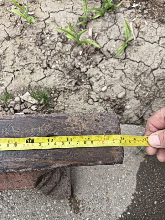 Nicovală veche!!! Din fier masiv (foarte grea)