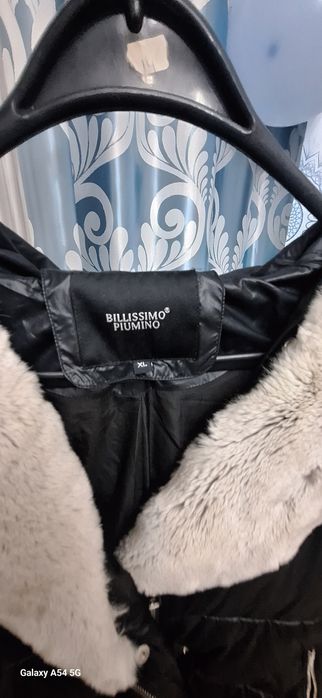 Продам куртку женскую зима