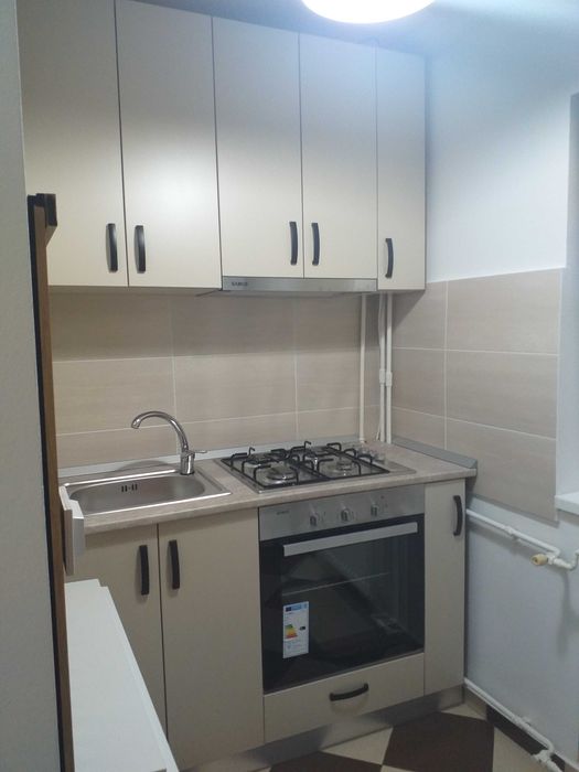 Garsonieră Eremia - zona Spital Militar - etaj 3/4 mobilată minim 1 an