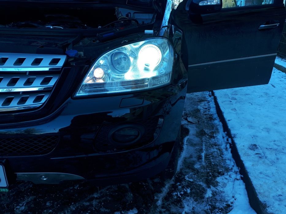 Transformă-ți Mașina cu Lumina LED: H7, H1, D1S, D2S  Bevinsee