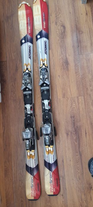 Schiuri Atomic  si clapari