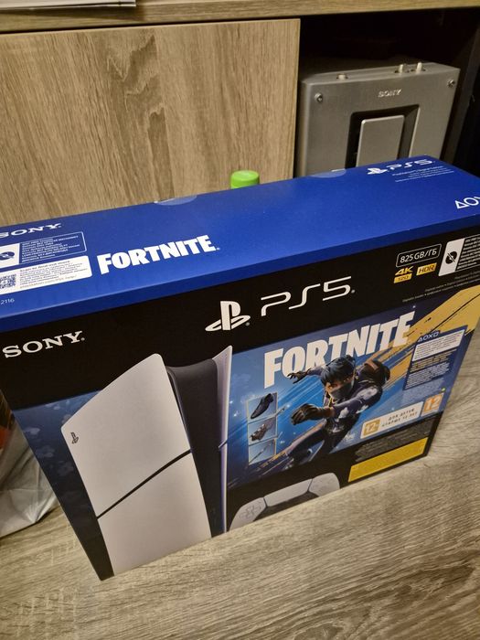 PlayStation 5 Digital ps5 aproape nou garantie Fortnite edition